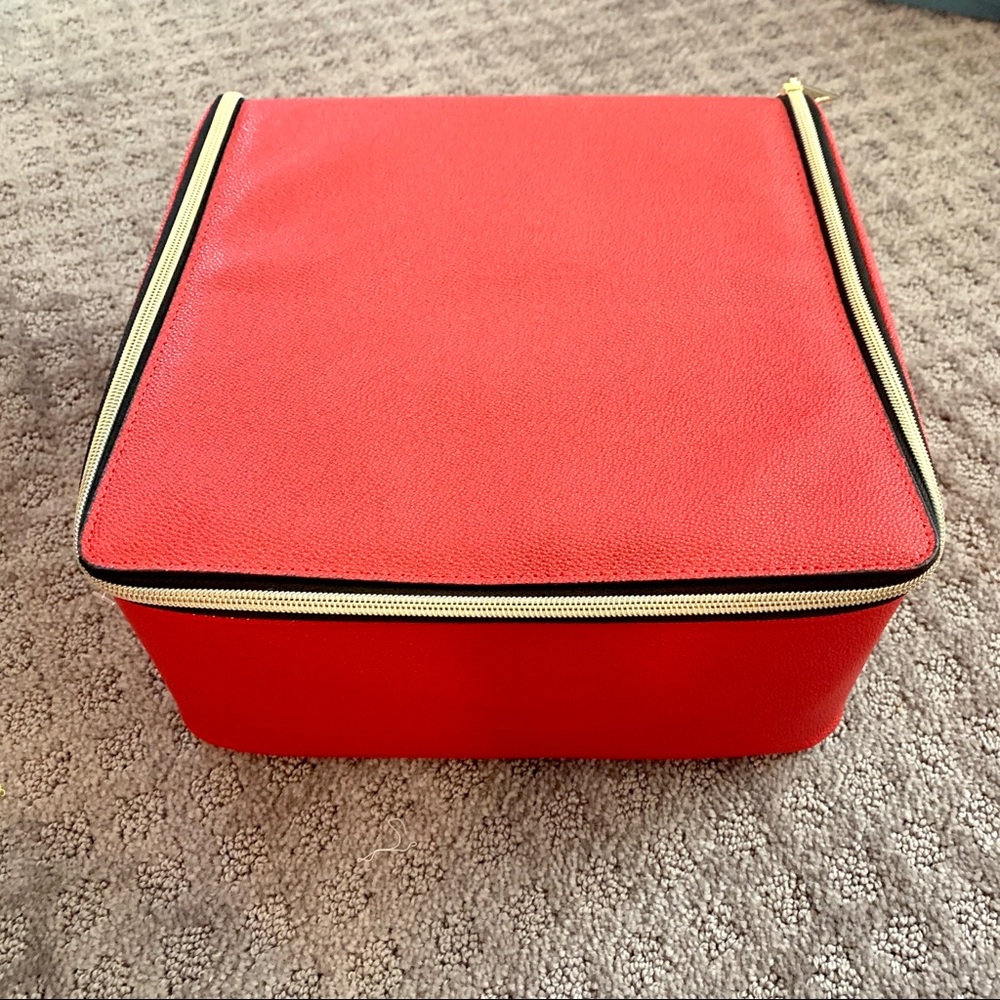 New: Estée Lauder red leather cosmetic travel bag - Picture 4 of 5